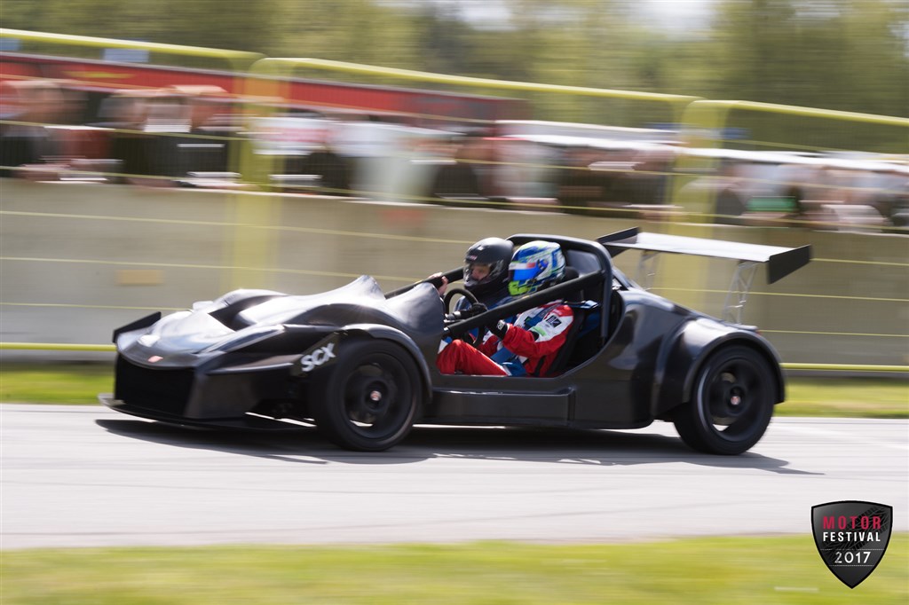 Første præsentation af Agile SCX ved Kolding Motorfestival 2017 med Michael Markussen bag rattet